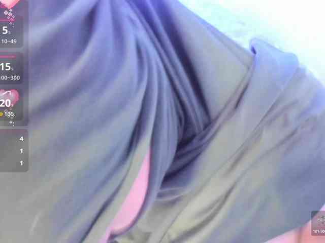 -Alisha webcam