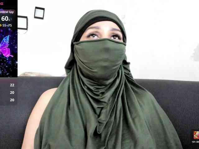 -Alisha webcam
