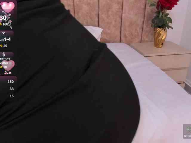 -Alisha webcam