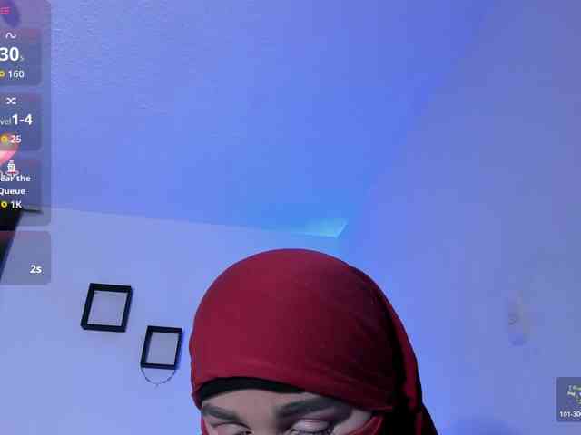 -Alisha webcam