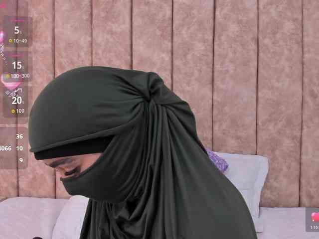 -Alisha webcam