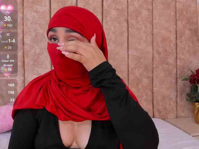 -Alisha webcam