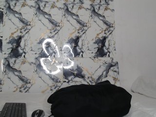 AshleyT255's Live Webcam