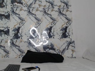 AshleyT255's Live Webcam
