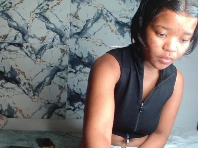 AshleyT255 live cam on BongaCams