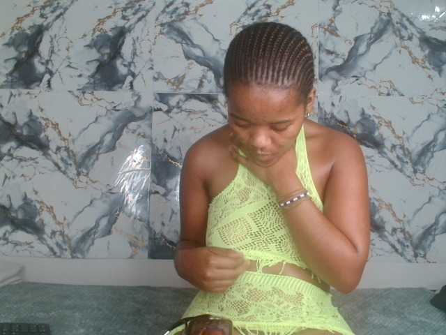 AshleyT255 live webcam show
