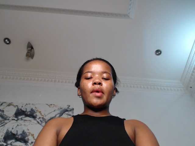 AshleyT255 live cam on BongaCams