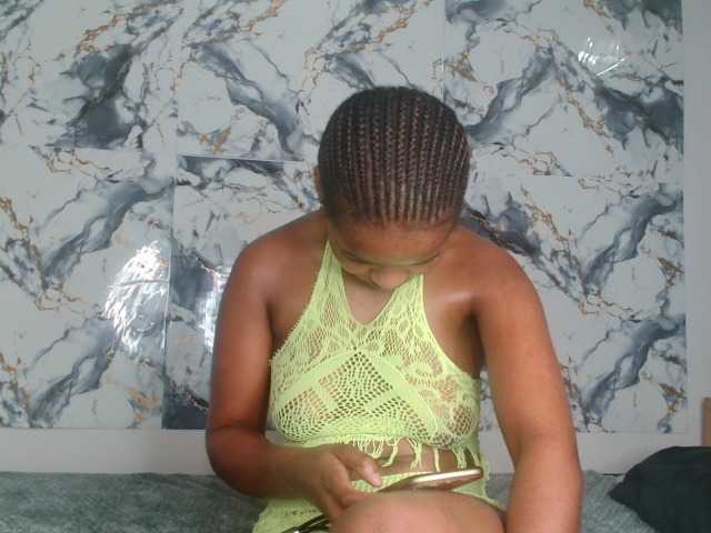 AshleyT255 live webcam show