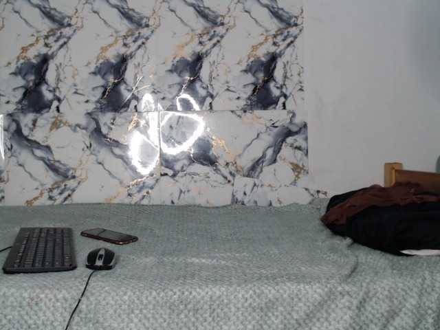 AshleyT255 live cam preview
