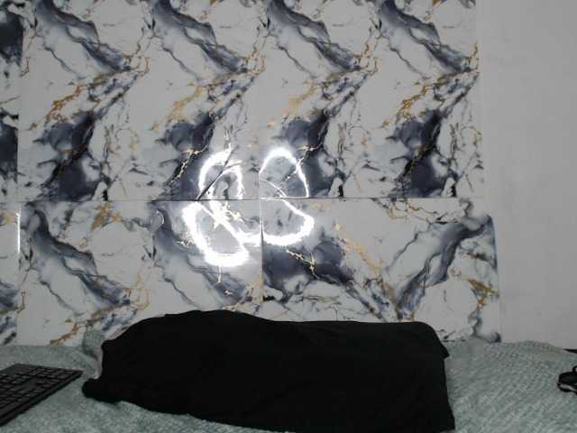 AshleyT255 live cam on BongaCams