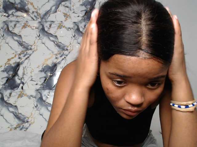 AshleyT255 live cam on BongaCams