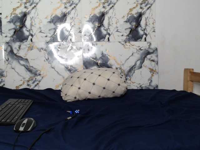 AshleyT255 live cam on BongaCams