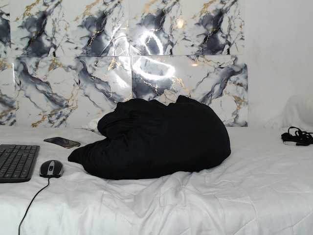 AshleyT255 live cam on BongaCams