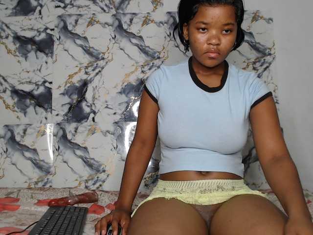 AshleyT255 live cam on BongaCams