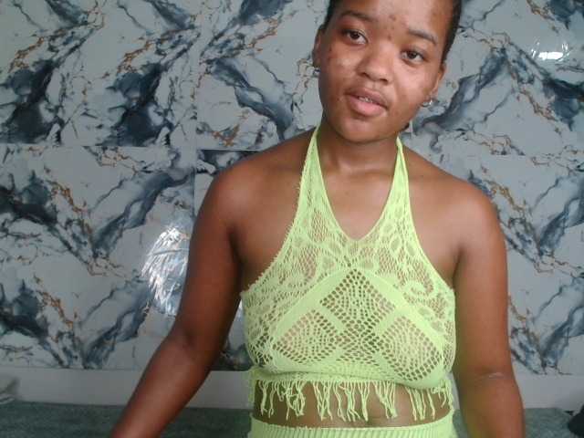 AshleyT255 live webcam show