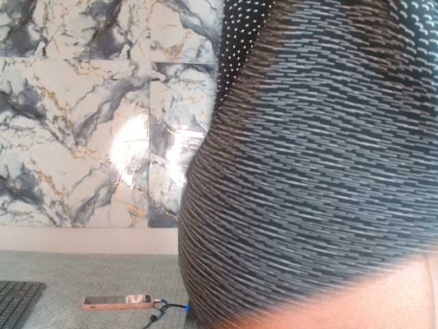 AshleyT255 live cam on BongaCams