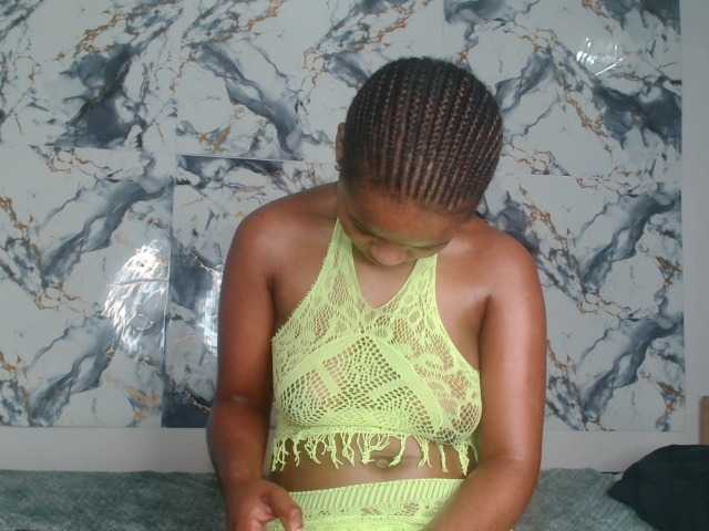 AshleyT255 live webcam show