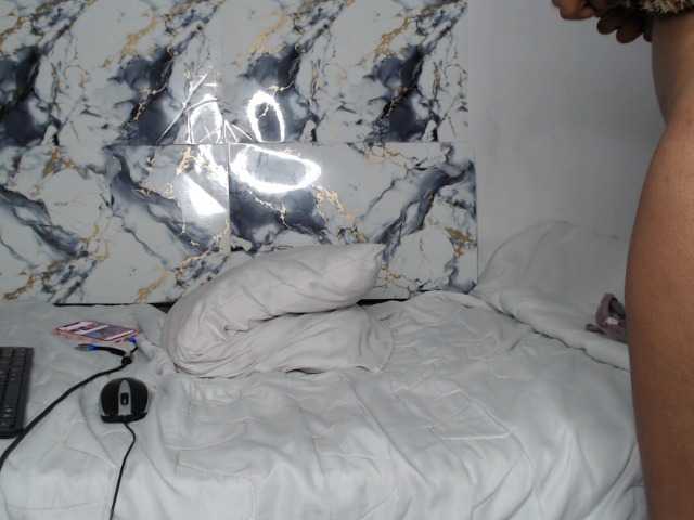 AshleyT255 live cam on BongaCams