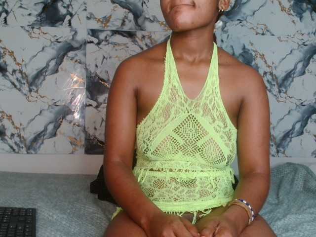 AshleyT255 live cam on BongaCams