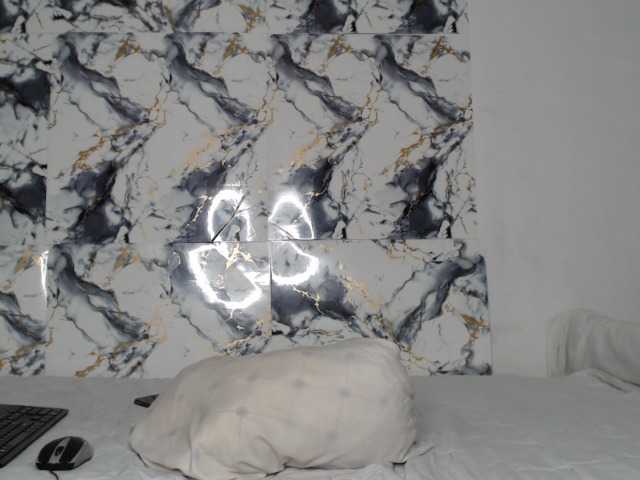 AshleyT255 live cam on BongaCams