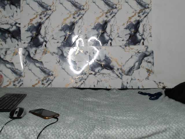 AshleyT255 live cam preview