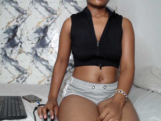 AshleyT255 live cam on BongaCams