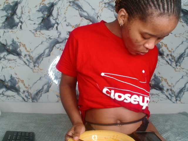 AshleyT255 live cam on BongaCams