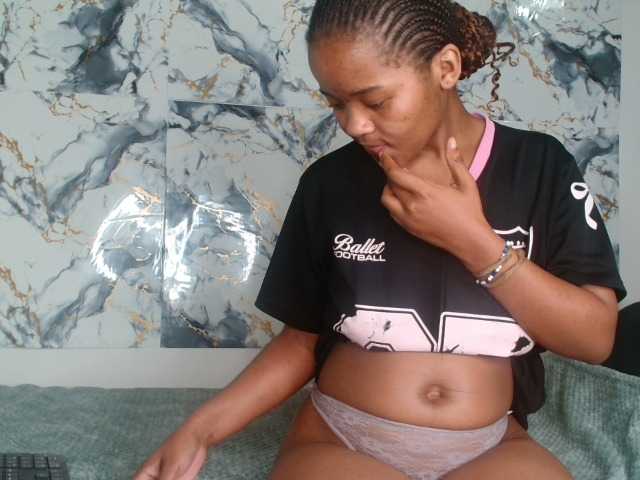 AshleyT255 live webcam show