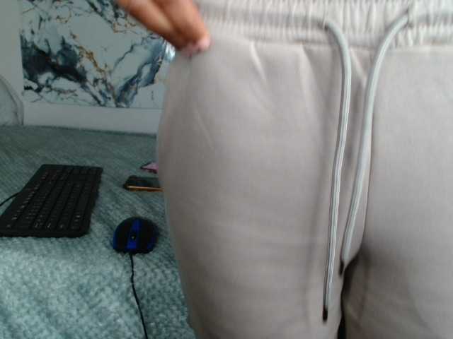 AshleyT255 live cam on BongaCams