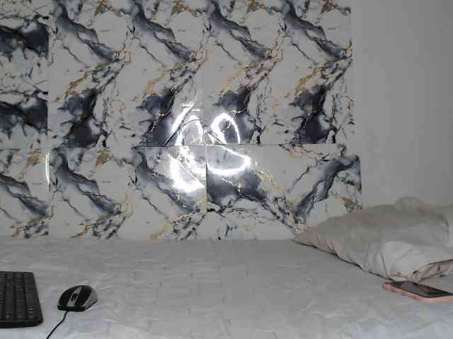 AshleyT255 webcam