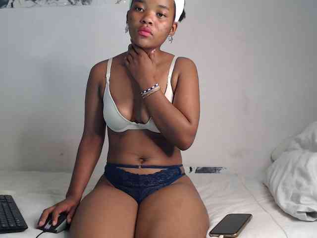 AshleyT255 webcam