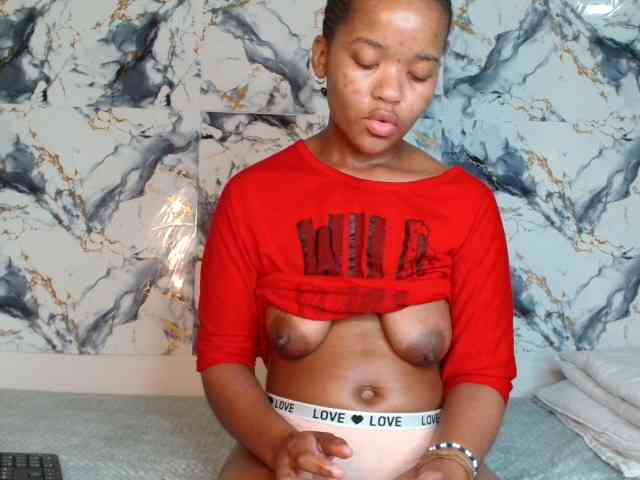 AshleyT255 webcam