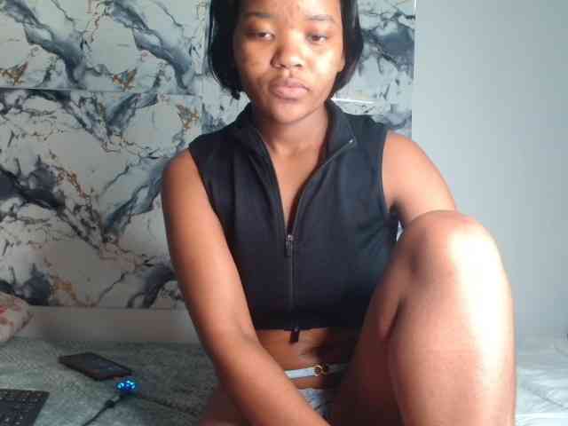 AshleyT255 webcam