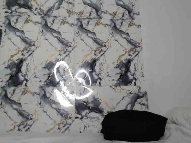 AshleyT255 webcam