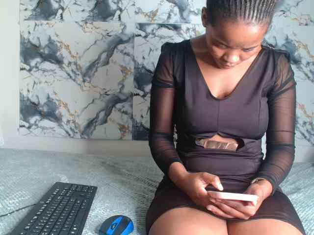 AshleyT255 Live Webcam on BongaCams