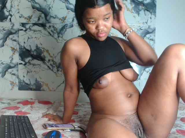 AshleyT255 webcam