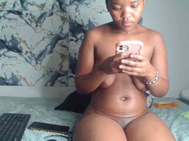 AshleyT255 webcam