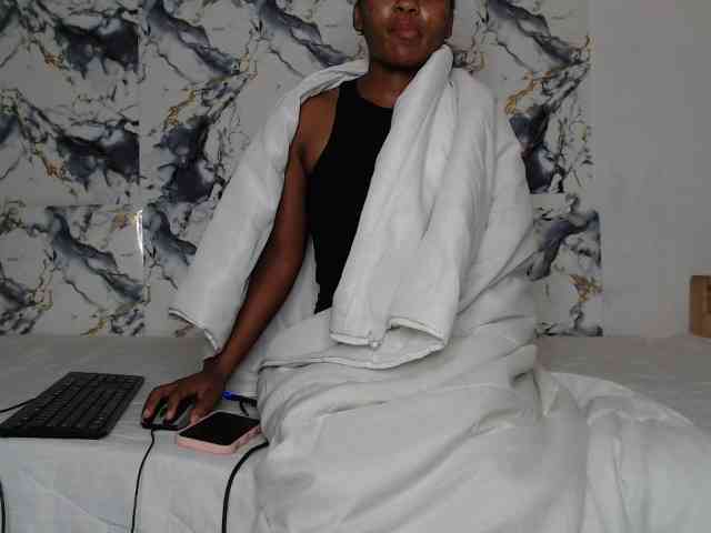 AshleyT255 webcam