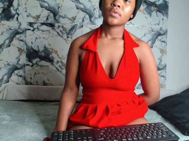 AshleyT255 webcam