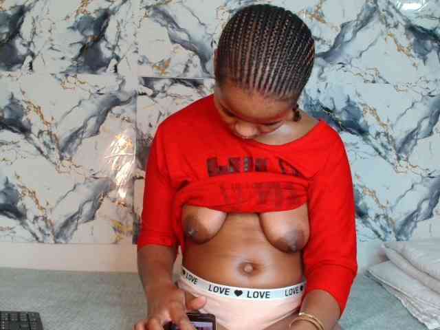 AshleyT255 webcam