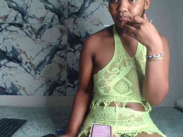 AshleyT255 webcam