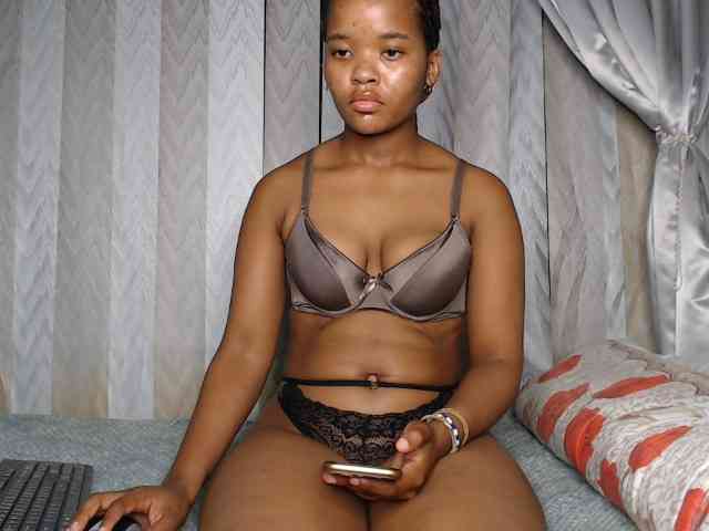 AshleyT255 webcam