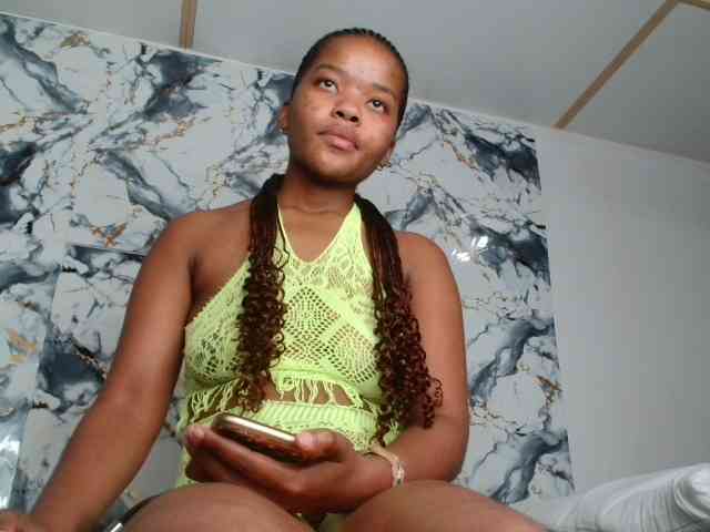 AshleyT255 webcam