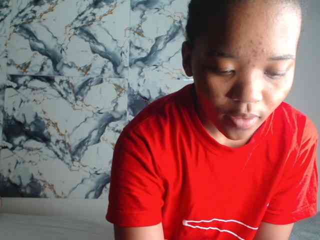 AshleyT255 webcam