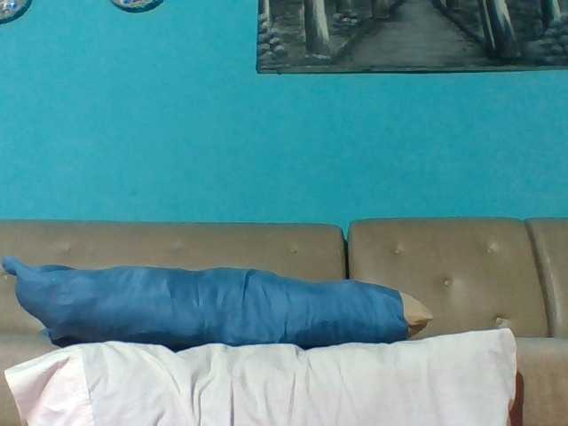 Vanylliah live cam on BongaCams