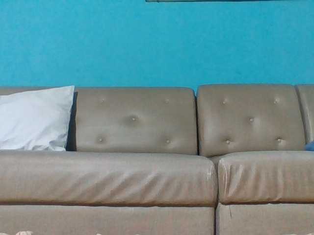 Vanylliah live cam on BongaCams