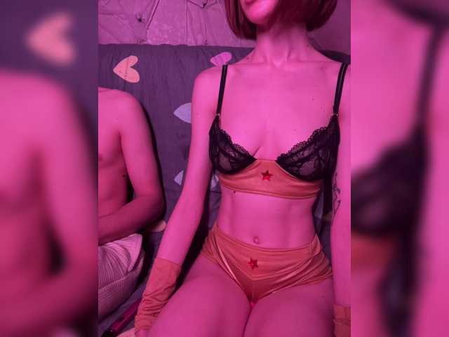 NaughtyDuo live cam preview