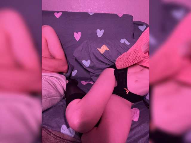 NaughtyDuo live cam on BongaCams
