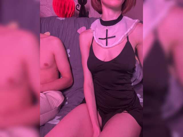 NaughtyDuo, modelo webcam