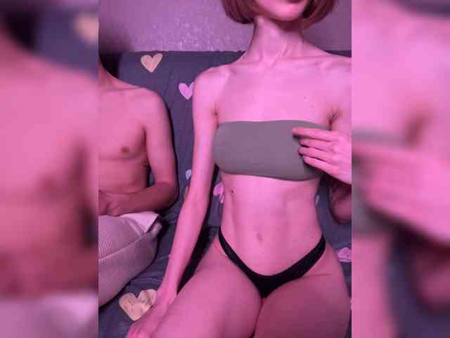 NaughtyDuo webcam